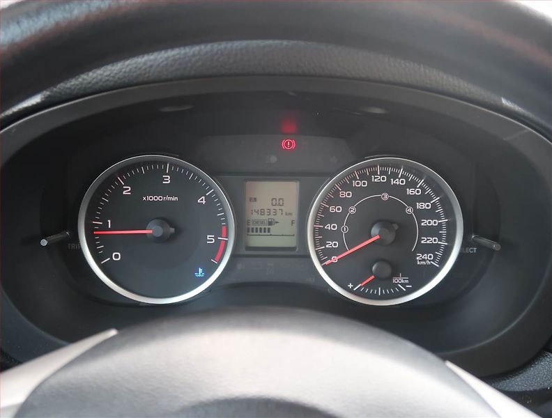 Subaru Forester (2015) 2.0 d, 4X4, Serv.kniha, Navi - fotka 11 z 17