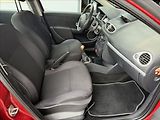 Renault Clio 1,6 16V klima,nová STK,2x kola - náhled 11