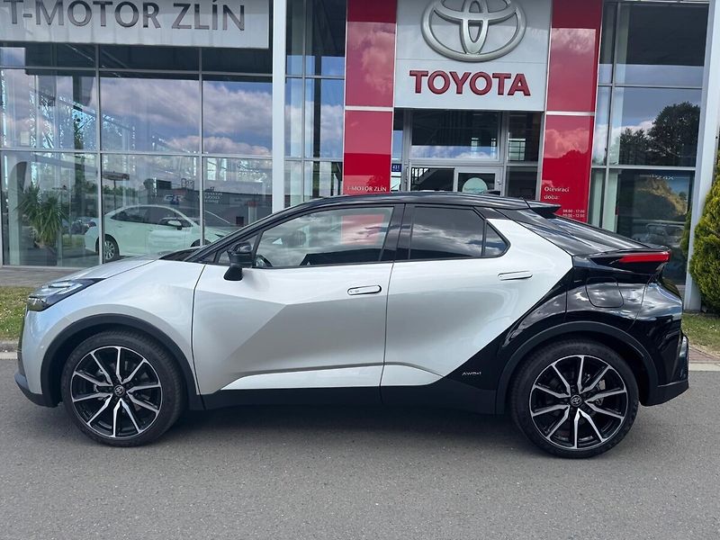 Toyota C-HR GR SPORT Premiere Edition - fotka 5 z 13