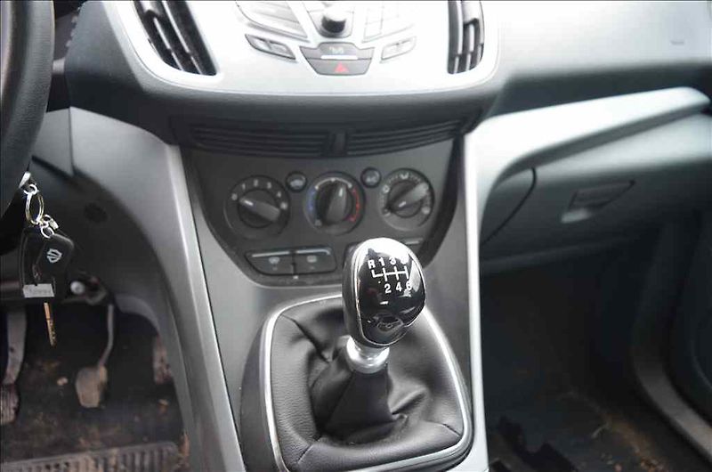 Ford C-MAX (2013) GRAND 1,0 ECOBOOST - fotka 15 z 22