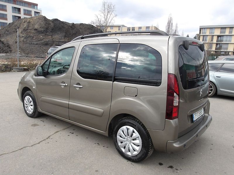 Peugeot Partner Tepee 1,6HDi ČR 1.MAJ.! -21%DPH !!! - fotka 10 z 33