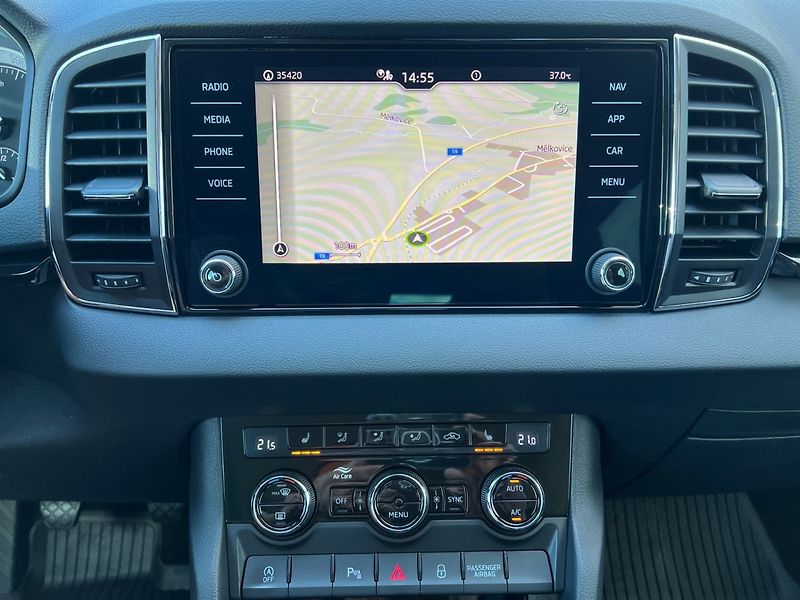 Škoda Karoq (2022) 2.0TDi Style+! Tažné! ČR+1.maj - fotka 16 z 41
