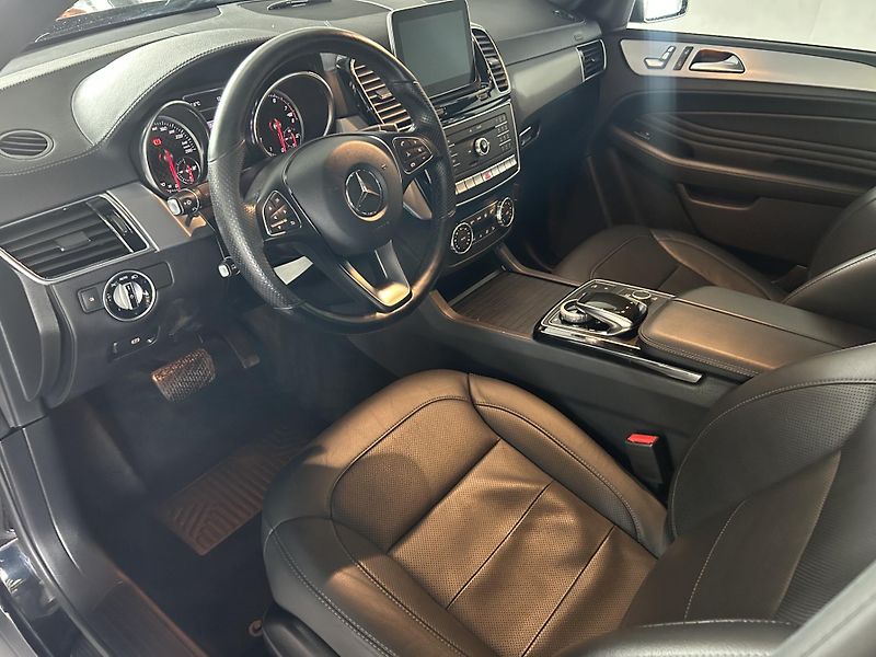 Mercedes-Benz GLE (2019) 400 4M coupé - fotka 15 z 33