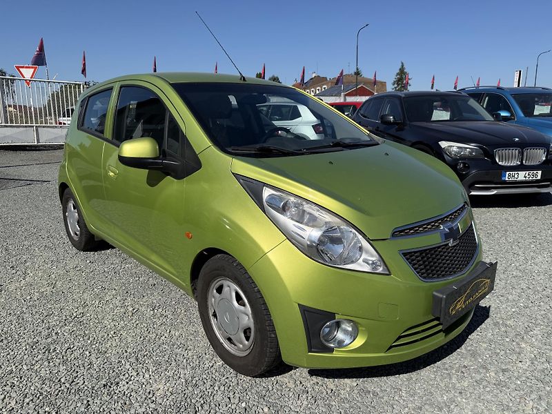 Chevrolet Spark 1.0 16V - fotka 1 z 13