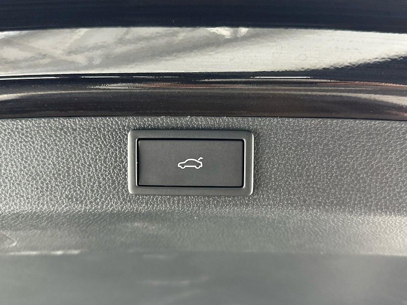 Škoda Karoq (2025) DSG 2.0TDI 110kW 4x4 Top Selec - fotka 27 z 29