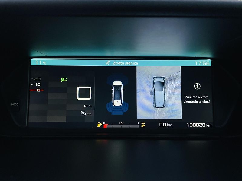 Citroën Grand C4 Picasso 2.0HDi MANUÁL 7MÍST KAMERY 360 - fotka 46 z 52