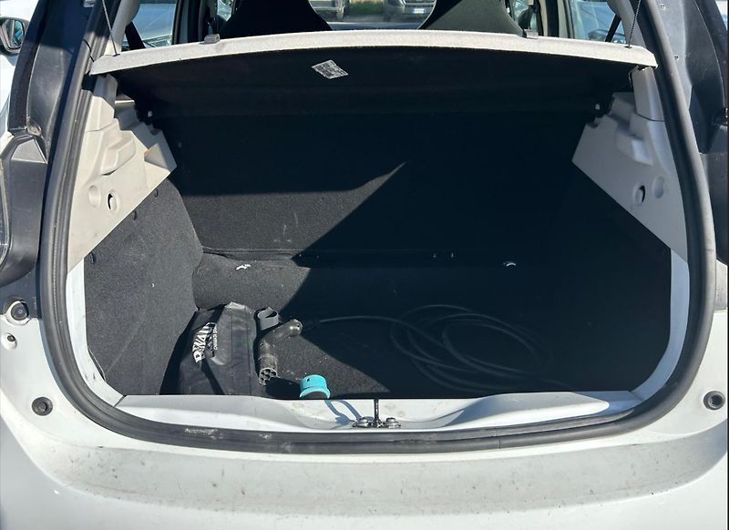 Renault ZOE (2021) Life 52 kWh R110 - fotka 4 z 7