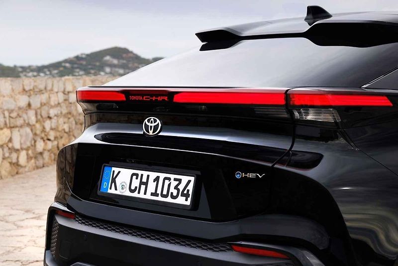 První novinářské jízdy s novou Toyotou C-HR se konaly na španělském ostrově Ibiza.