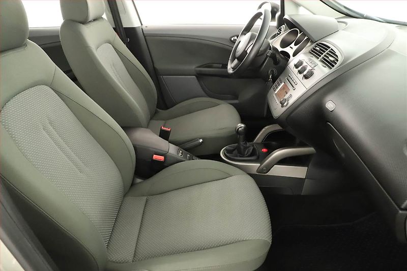 Seat Toledo (2006) 1.9 TDI, ČR,1.maj, Tempomat - fotka 7 z 15