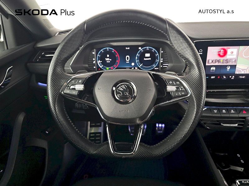Škoda Octavia (2023) 2.0TDi 4x4 DSG SPORTLINE - fotka 5 z 28