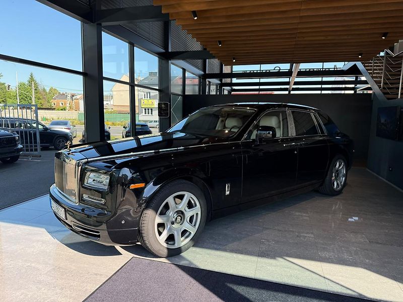 Rolls-Royce Phantom - fotka 1 z 31