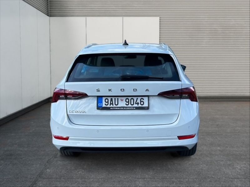 Škoda Octavia 1,5 TSI 110 Style - fotka 5 z 11