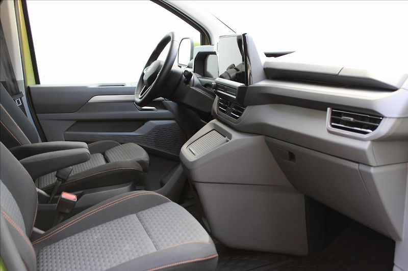 Volkswagen Caravelle 2.0 TDI L/DSG/ZÁR/DPH/CZ - fotka 28 z 45
