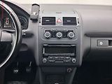 Volkswagen Touran (2015) 2.0TDi, Klima - náhled 12