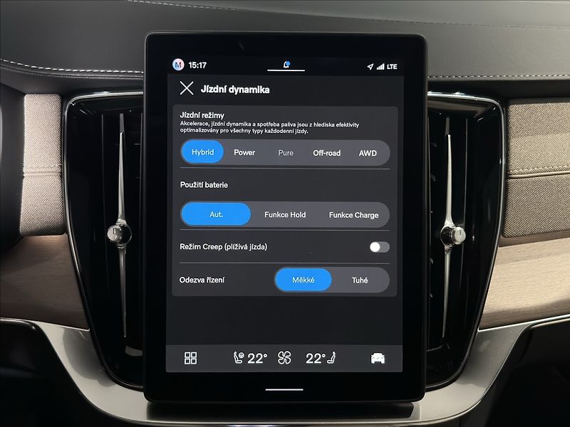 Volvo XC90 (2026) 2,0 T8  Plus Dark - fotka 34 z 37