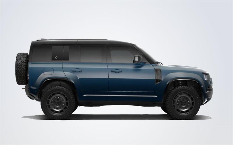 Land Rover Defender (2026) 110 V8 P540 OCTA Sargasso Blue - fotka 2 z 8