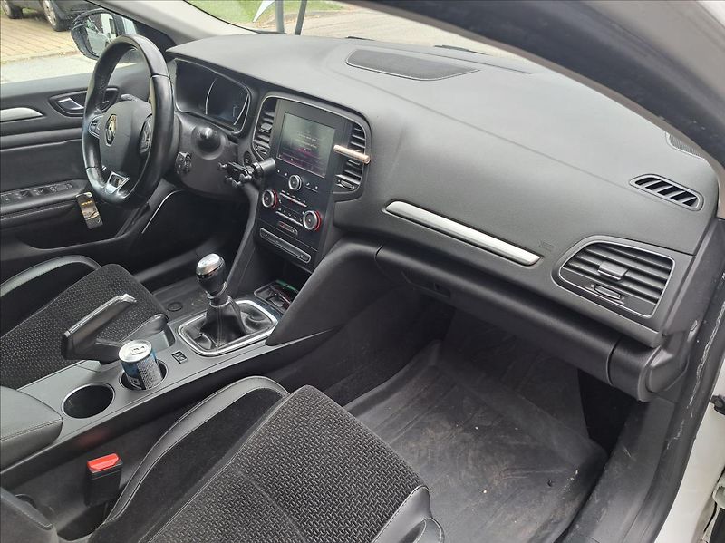Renault Mégane 1,6 i LPG - fotka 32 z 37