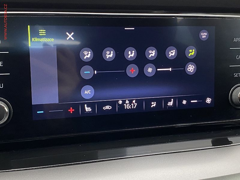 Škoda Octavia (2021) 1.5TSi e-TEC, 1.maj,ČR - fotka 17 z 17