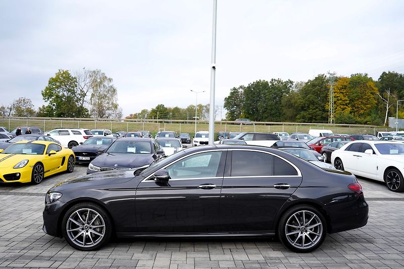 Mercedes-Benz Třídy E E 200 4Matic AMG/LED/360/ČR - fotka 3 z 44