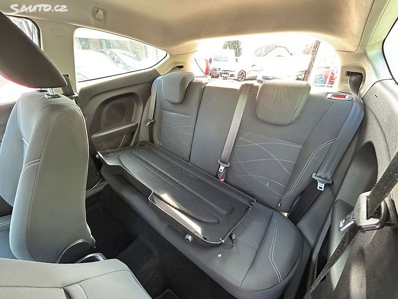 Ford Fiesta (2017) 1.25i 44 KW 1majitel ser.kniha - fotka 17 z 28