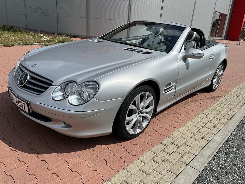 Mercedes-Benz SL 500 SL - fotka 6 z 35