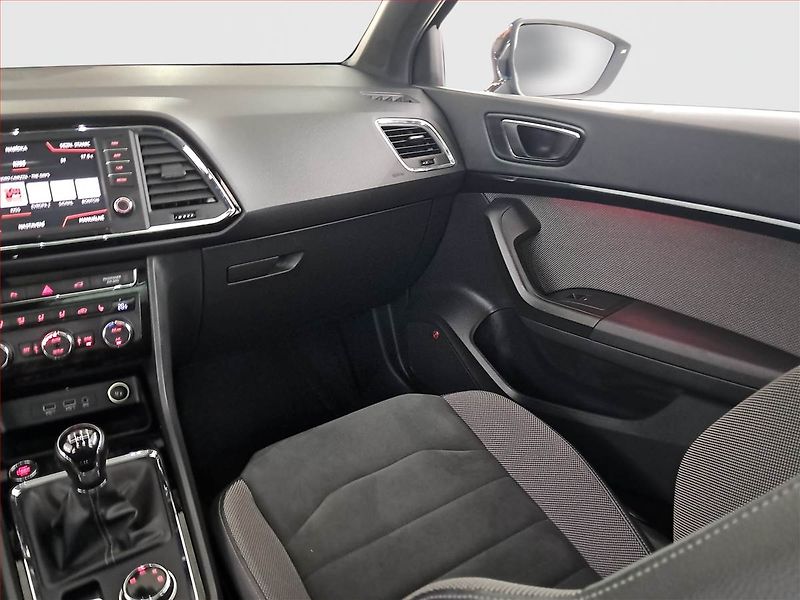 Seat Ateca (2019) 2.0 TDI, Navi, Tempomat - fotka 8 z 23
