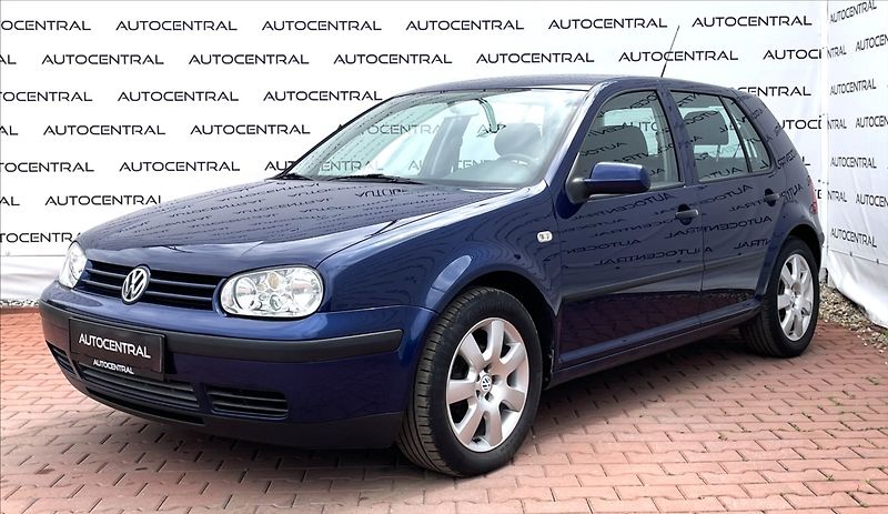 Volkswagen Golf 1,4 i 16v 55kw servis - fotka 3 z 21