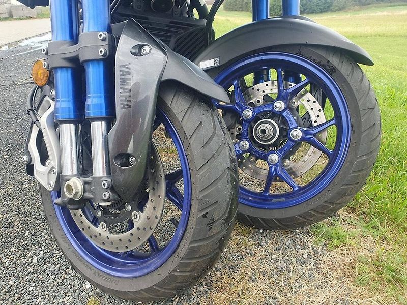 Yamaha Niken (2020) - fotka 10 z 12