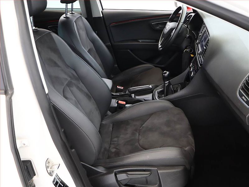 Seat Leon (2016) Style 1.2 TSI, ČR,1.maj - fotka 7 z 16