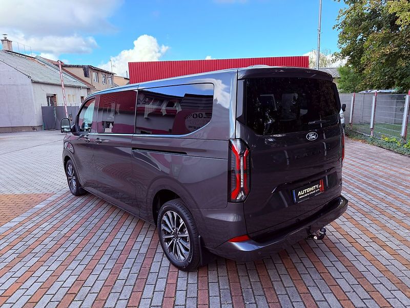 Ford Tourneo Custom 2.0 EcoBlue Aut. Titanium X AW - fotka 10 z 38