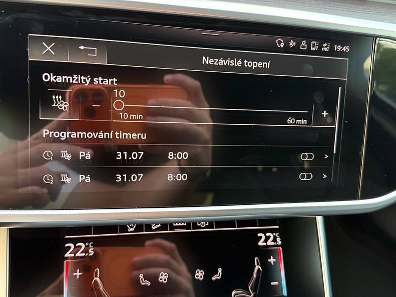 Audi A6 Allroad (2022) QUATTRO - fotka 25 z 31