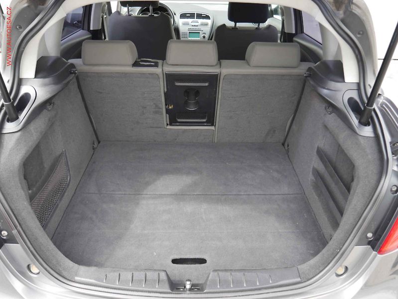 Seat Toledo (2005) 1.6i, ČR, AC, TZ - fotka 7 z 17