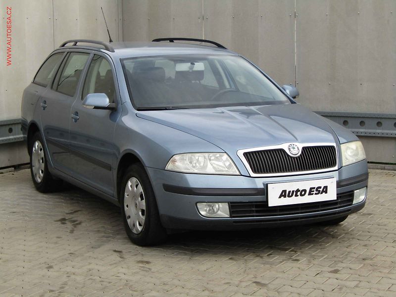 Škoda Octavia (2007) 2.0TDi, AC, TZ, park.čidla - fotografie inzerátu
