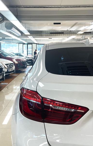 BMW X6 3.0d, 190kW, M-paket, ČR - fotka 29 z 34