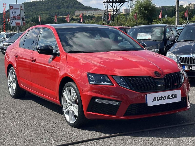 Škoda Octavia (2017) 2.0 TSI, ČR, RS, LED - fotografie inzerátu