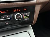 BMW Řada 5 3,0 30d 4X4 DPH LED KŮŽE TAŽNÉ - náhled 22