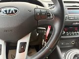 Kia Sportage 2.0 CRDI 4x4 Comfort Plus - náhled 16