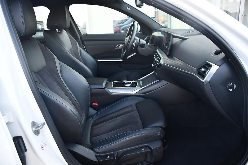 BMW Řada 3 320d xDrive M-SPORT ČR 1.M - fotka 13 z 51