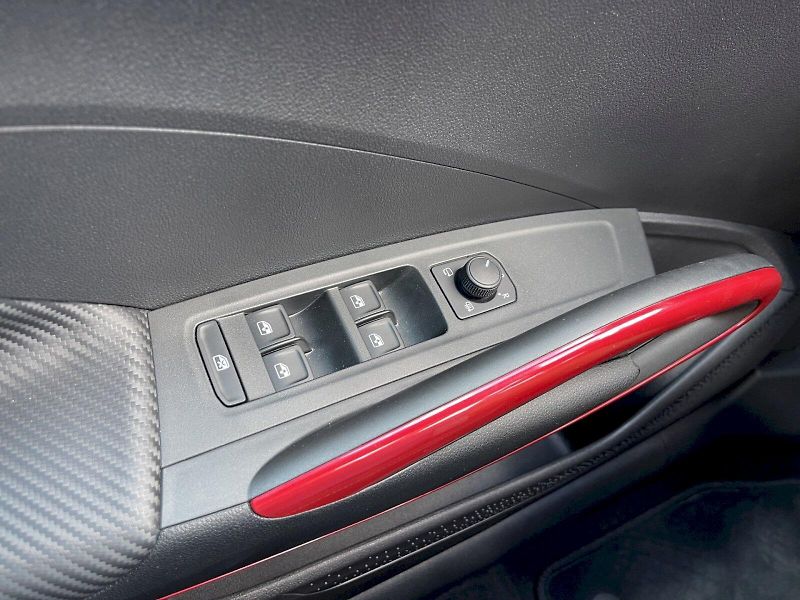 Škoda Fabia (2025) 1.5 TSI 110kW Monte Carlo DSG - fotka 24 z 34