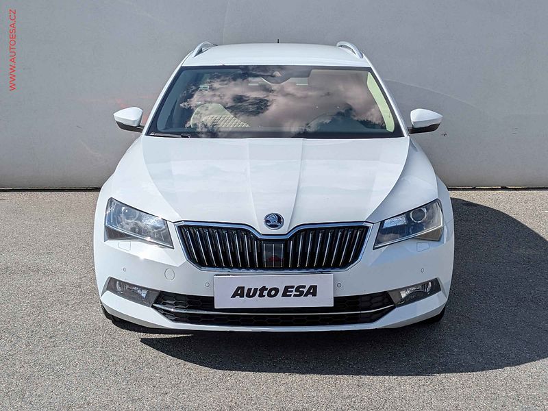 Škoda Superb (2018) 2.0 TDI 4x4, Bixen, navi - fotka 2 z 18