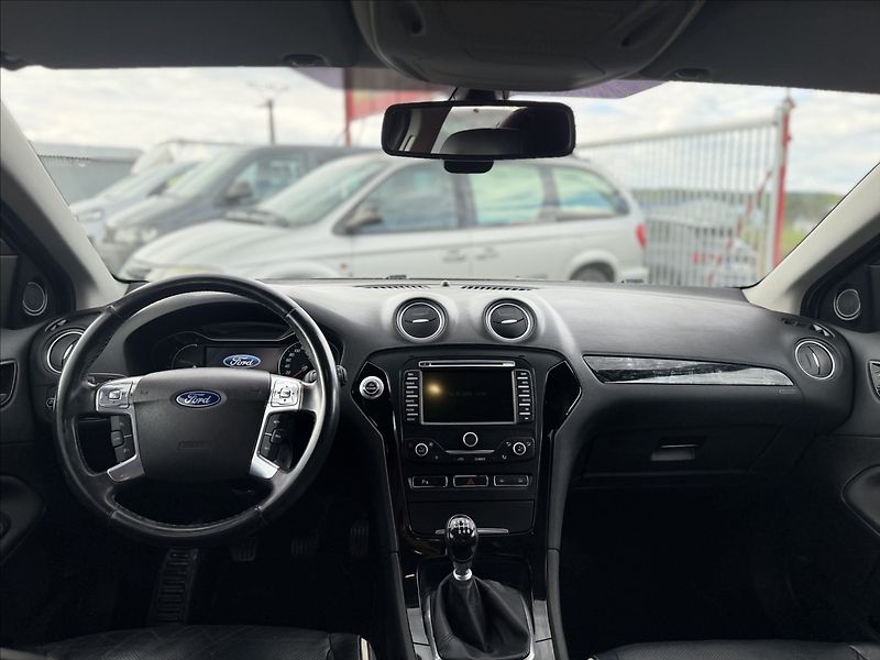 Ford Mondeo 1,6 i 118kW TITANIUM, ROZVODY - fotka 21 z 29