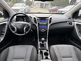 Hyundai i30 1,6 CRDi MT  kombi Weekend - náhled 11