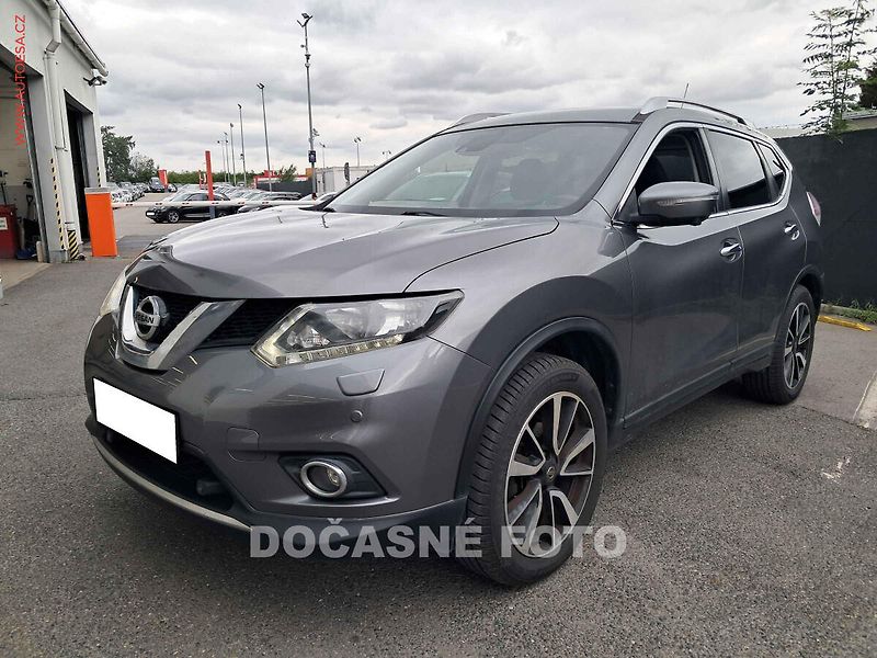 Nissan X-Trail (2017) 1.6 4x4, ČR, servis.kniha - fotka 1 z 3