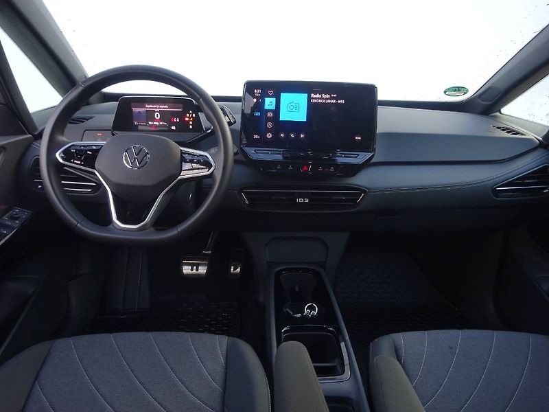 Volkswagen ID.3 (2024) Pro 150kW/62 kWh SOH 95% - fotka 5 z 28