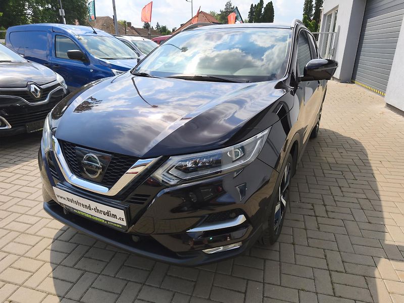 Nissan Qashqai (2017) 1,6 DIG-T 120kW-zadáno! - fotka 2 z 20