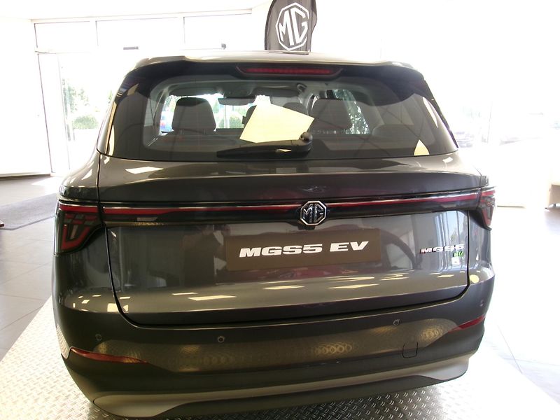 MG MGS5 EV (2025) Emotion 49kWh - fotka 9 z 29