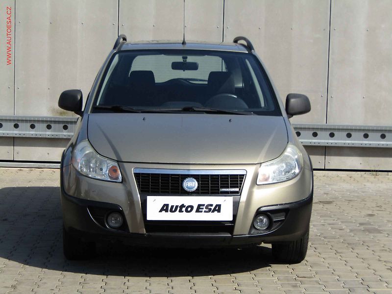 Fiat Sedici (2008) 1.9 JTD, AC - fotka 2 z 17