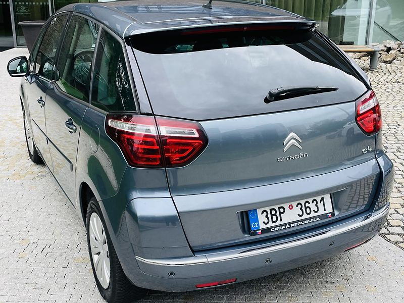 Citroën C4 Picasso 1.6i 88KW MANUÁL LED SENZORY - fotka 15 z 38