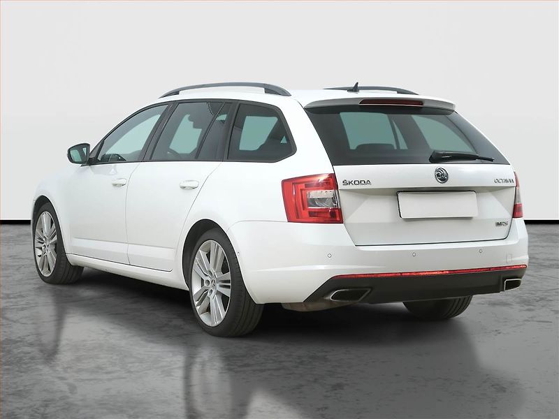 Škoda Octavia (2014) RS 2.0 TDI, Automat, Navi - fotka 4 z 16