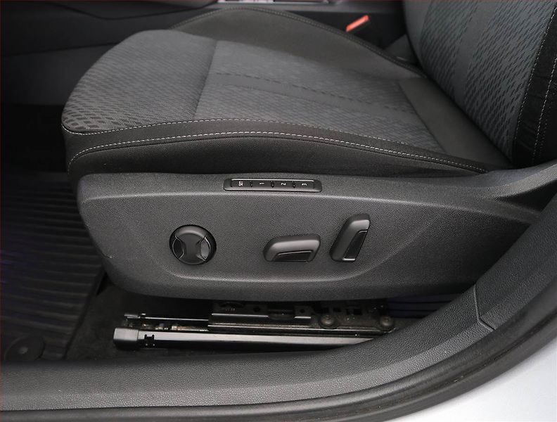 Škoda Octavia (2021) Style 2.0 TDI, Automat - fotka 27 z 31